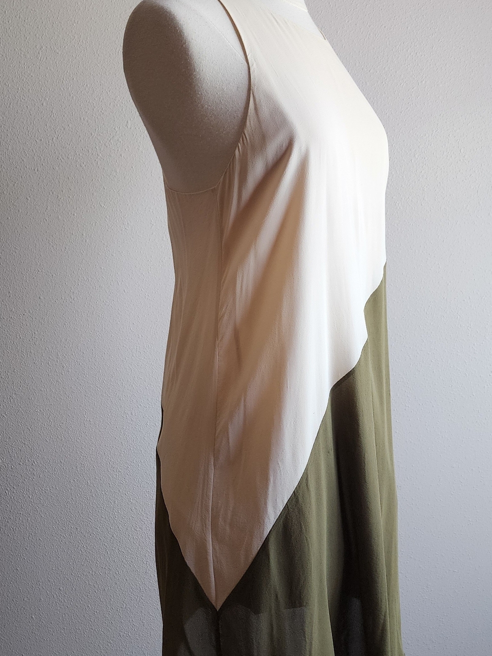 Alice + Olivia Colorblock Silk Cream and Olive Mini Dress XS - Picture 4 of 6